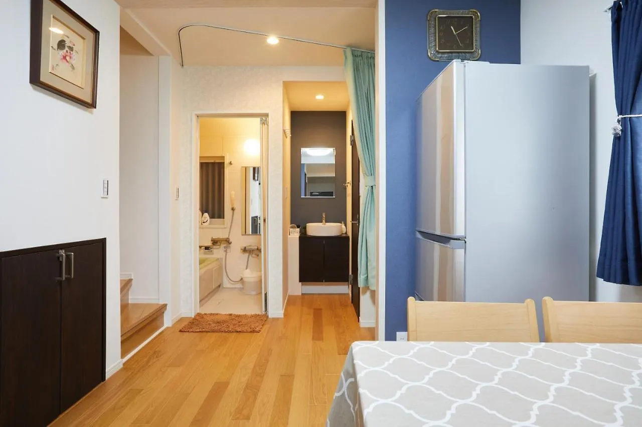 Cozy Room In東京浅草二階建の一軒家 Tokyo 0*,  Japan
